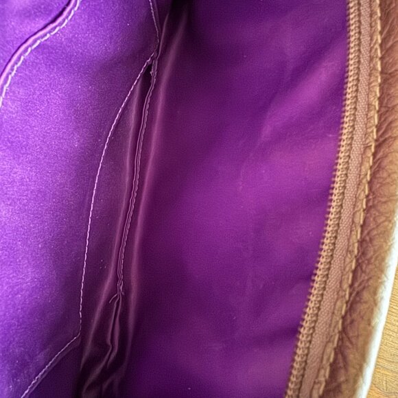 EUC Coach Bronze Metallic Zip Top Wristlet/Clutch 9 in Long x 5.5 in Wide - Picture 8 of 9